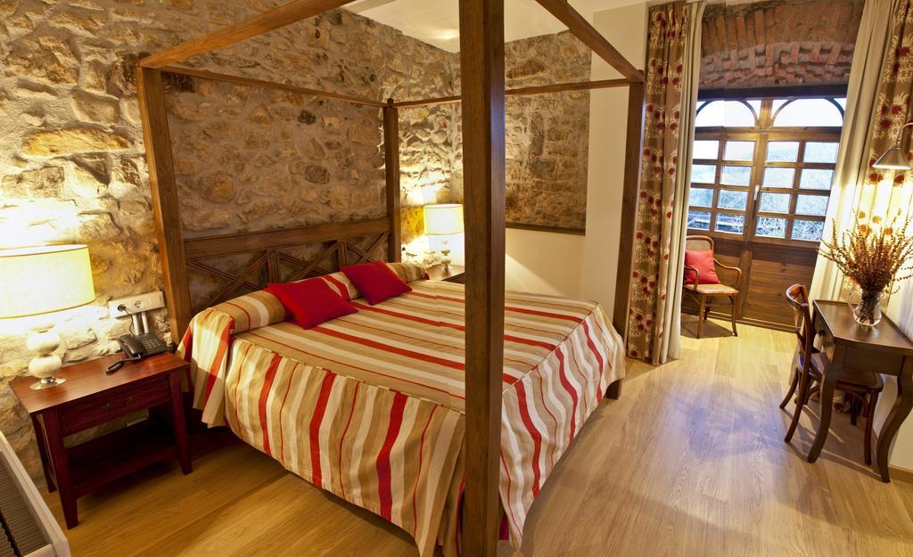 Hotel Casona Cuervo San Tirso de Candamo Екстериор снимка