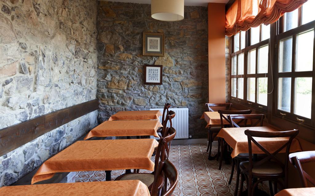 Hotel Casona Cuervo San Tirso de Candamo Екстериор снимка