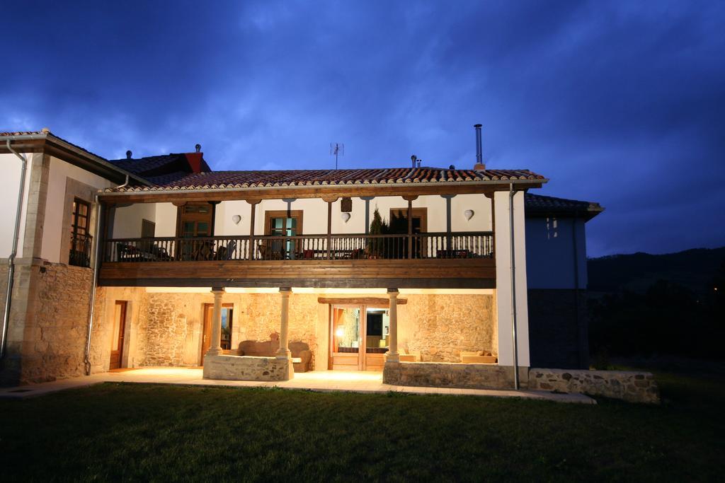 Hotel Casona Cuervo San Tirso de Candamo Екстериор снимка