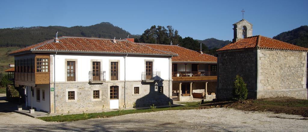 Hotel Casona Cuervo San Tirso de Candamo Екстериор снимка