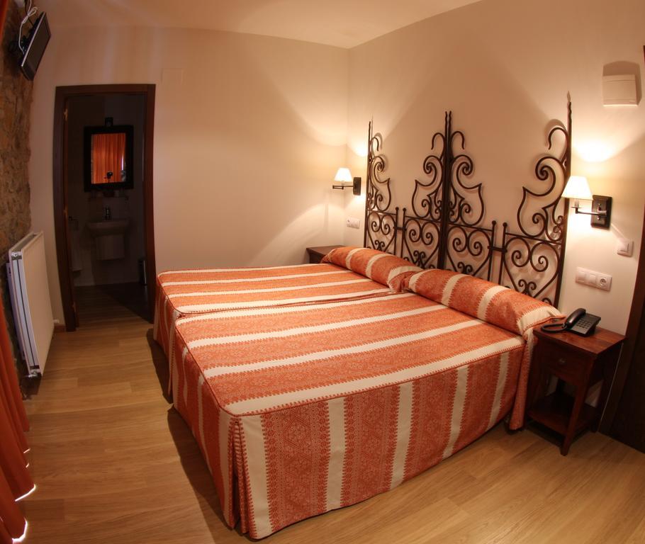 Hotel Casona Cuervo San Tirso de Candamo Екстериор снимка